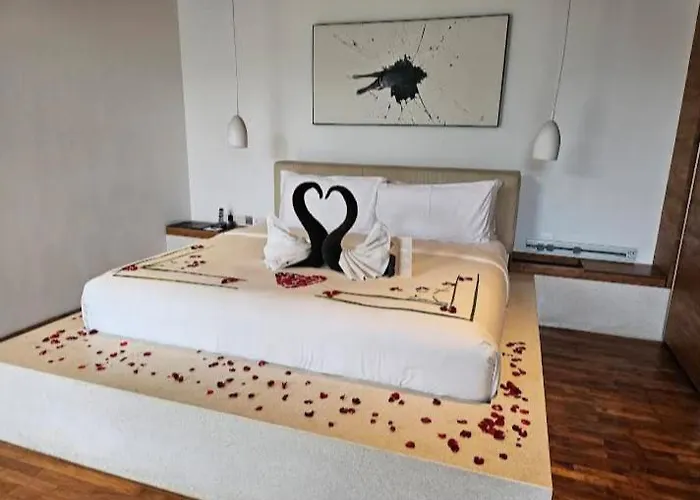 One Eleven Hotel Seminyak